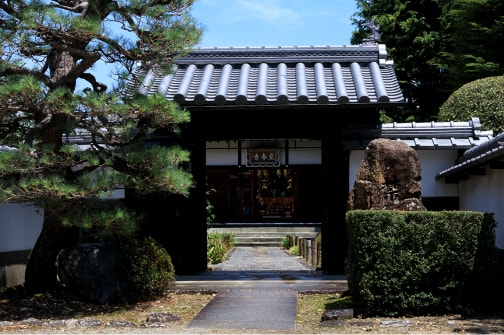 曹洞宗 泰澄山 栄春寺